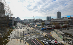 [포토] 고속터미널사거리 전방향 횡단보도 개통