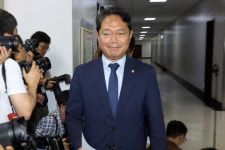野 '김승원 낙마' 올인… 용혜인, 與조차 부정기류
