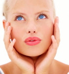 미소 짓는 얼굴 위한 입꼬리필러 시술 효과와 주의사항은?