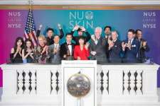 뉴스킨 엔터프라이즈, 뉴욕증권거래소 ‘클로징 벨’ 울려