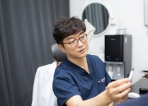 기미·여드름자국·오타모반 등 색소질환, ‘NEW-지논루비레이저’로 개선