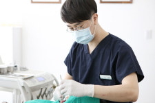 앞니 벌어짐, 무삭제 라미네이트로 개선할 때 유의할 사항은?