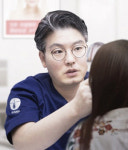 넓은 이마 헤어라인 교정 모발이식, 절개법과 비절개법 차이점은?