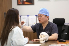 코 성형, 재수술 위험 낮추려면 맞춤 수술이 핵심