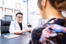 겨울철 떨어지는 피부 탄력…리프팅 효과 높이려면?