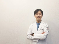 부산 퍼스트안과의원 진료 개시