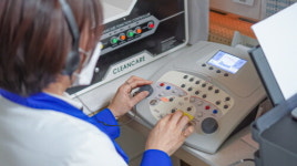 보청기 착용 후 꾸준한 재활훈련과 청취 능력 키워야