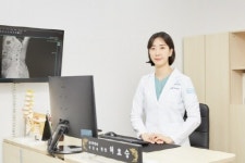 오십견, 추나 요법 등 어깨통증 개선하는 한방 치료법은?