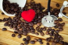 카페인 많이 섭취하는 날 주 5회 이상이면 심장 질환 위험 증가