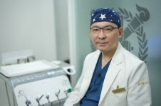 제아치과, 한 부모 가정과 장애인 시설에 코로나 검사기 기부