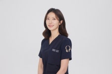 눈 밑 노화 증상에 따른 다양한 수술 방법