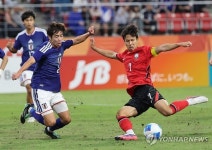 엄지성 선제골…한국, 결승 한일전서 일본에 1-0 리드