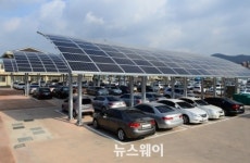 여수시청 주차장에 90kw급 태양광발전 설치