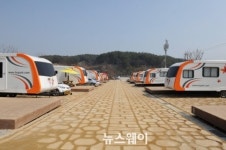 장성 홍길동테마파크, 오토캠핑장 ‘오픈’…캐러밴 20대 설치