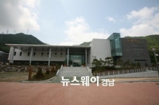 개장 2주년 창원상복공원 선진 장사시설 자리매김