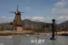 주한 네덜란드 대사 강진병영성, 하멜기념관 방문