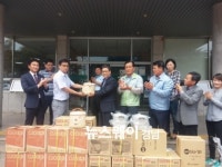 레이크힐스리조트안성주 | 레이크힐스 리조트부곡, 창녕읍에 사랑의 물품 기증