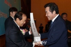 무역의 날…전남 22개사 수출탑 수상