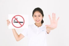 “수성구에서는 버스정류장도 금연구역입니다”