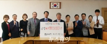명동아이랜드, 나주 학생에게 1000만 원 상당 안경 지원