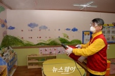 민형배 광산구청장, 경로당 등 메르스 방역에 나서