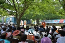 남해안 최고의 피서지 상주은모래비치 개장