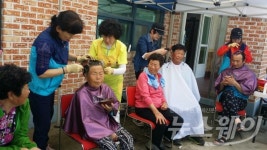 완도군 외딴섬 자원봉사단, 20년째 훈훈한 봉사활동