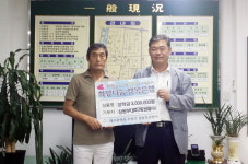 들안길 장원부대찌개, 수성구에 장학후원금 전달