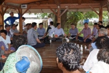 김철주 무안군수, “토사흐름, 제초제 자제...밭둑 살려야, ”