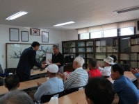 영광법성면노인회, 경로당에 보행보조차 전달