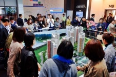 ‘관저 더샵 2차’ 대전 최고 청약률 기대…모델하우스 ‘북새통’