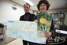 해남군, 천년 숲 옛길 등 5개 트레킹 코스 안내도 발간