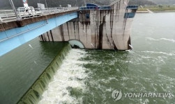 4대강 6개 보 상시 개방…농업용수 공급에 차질 없을듯
