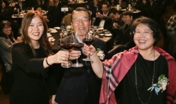 이봉훈 세기P&C 대표 “지난 40년간 국내 사진 문화 발전 함께했다”