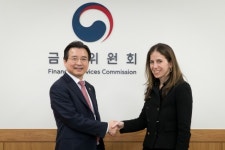 [NW포토]김용범 금융위 부위원장, 美 재무차관과 가상통화 정책 공조 논의