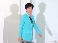 [NW포토]일자리위원회-경제단체 간담회 참석하는 고용노동부 장관