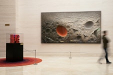 홀리데이인 광주호텔 로비에서 만나는 예술 작품