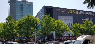 ‘수성범어W’, 인산인해…대구분양시장 다시 뜨나