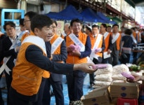신협중앙회, 거제서 지역 경제 살리기 캠페인…무담보·무이자 대출 실시