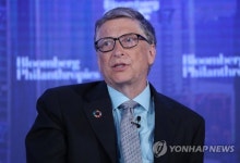 ‘MS’ 빌게이츠, 세계 최고 부자 탈환…‘아마존’ 베이조스 따돌려
