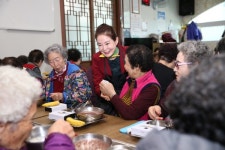 대구시의회, 무료급식 봉사활동 진행
