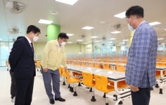 [포토] 도성훈 인천시교육감, 9월 개교 예정 학교 현장 점검