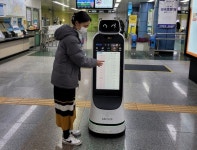 대구도시철도, 1호선 상인역에서 안내로봇 시범 운영