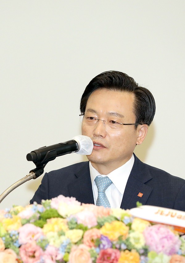 김이배 제주항공 대표이사, 무안 공항 사고에 대국민 사과문 발표