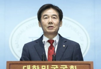 이용호, 국민의힘 원내대표 출마…'주호영 합의 추대' 무산