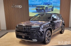 지프, 전기SUV 어벤저 아시아 최초 공개…전시장서 만나요