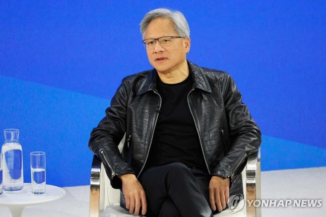 엔비디아 CEO, 중국과의 협력 강조…중국 AI 기술 인정
