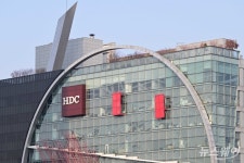 [보릿고개 넘는 건설]HDC현대산업개발 시평 10위 재탈환…최익훈 대표, 구원투수 역량 입증