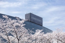 제이에스코퍼레이션, 그랜드하얏트 인수 이후 실적 구조 변화…자산 중심 사업 본격화