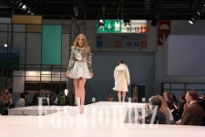 [獨 ] 슈즈 전시, GDS 성황